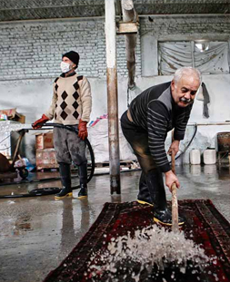شستشوی سنتی قالی در قالیشویی دزاشیب